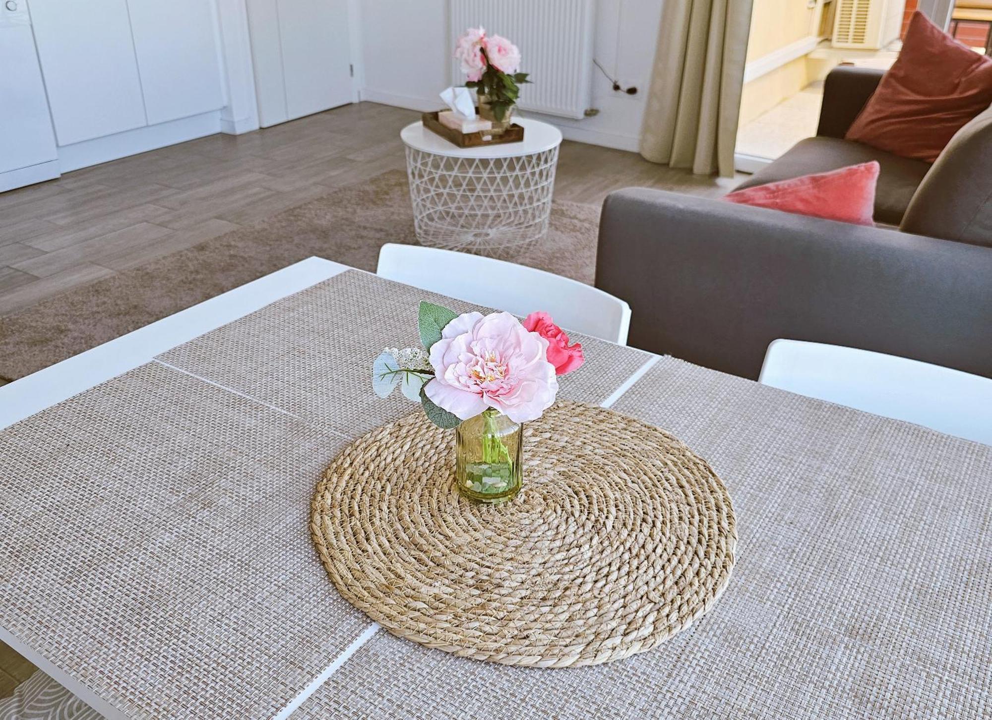 Lakeside Provence - Appartement Classe 4 Etoiles, Vue Sur Le Lac, Parking Sous-Sol, Double Clim มงโตซ์ ภายนอก รูปภาพ