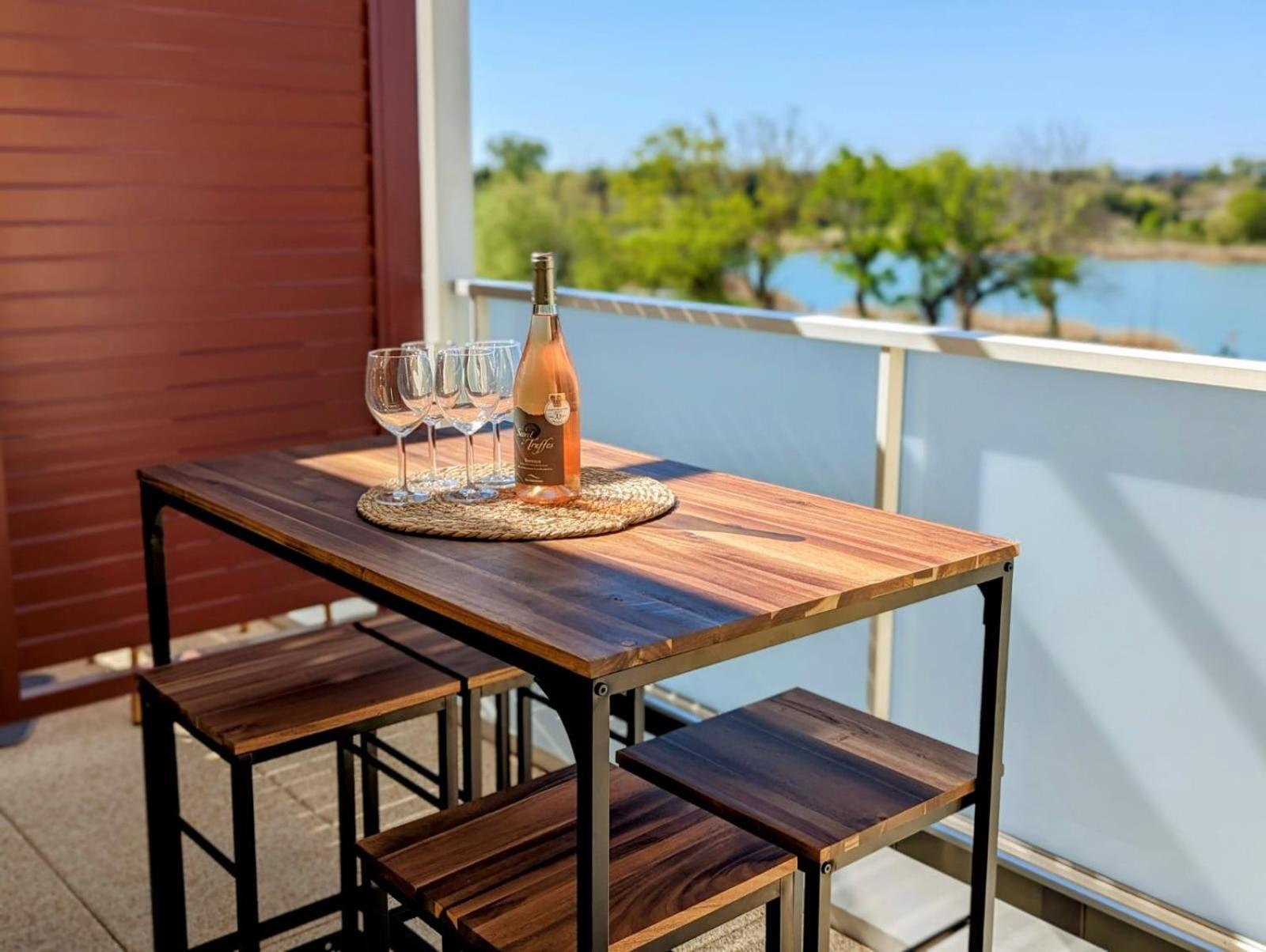 Lakeside Provence - Appartement Classe 4 Etoiles, Vue Sur Le Lac, Parking Sous-Sol, Double Clim มงโตซ์ ภายนอก รูปภาพ