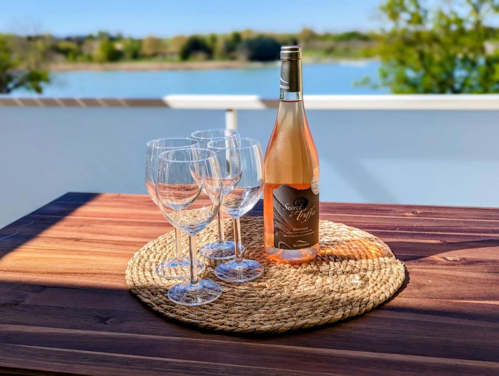 Lakeside Provence - Appartement Classe 4 Etoiles, Vue Sur Le Lac, Parking Sous-Sol, Double Clim มงโตซ์ ภายนอก รูปภาพ